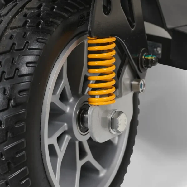 Buzzaround LX 3-Wheel 10 Golden Buzzaround LX 3-wheel